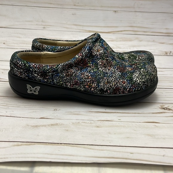 Alegria Hayli Women's Comfort Shoes - Leather Slip-On With Arch Support, Wide Toe Box, Slip-Resistant Sole